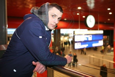 Joj. Honza. Na Facebooku ho někteří lidé znají jako „malého čáru“. No jo. Je to on. Brácha „velkého čáry“. Co k němu napsat…?